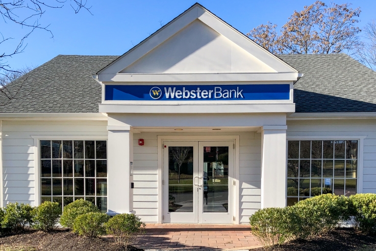 53-main-st-new-milford-ct-banking-center (1)