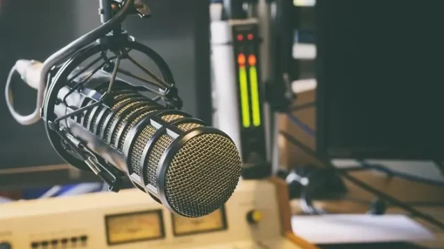 radio-microphone-forestrun-microphone-radio-station-studio-shutterstock-498395695___27134308863